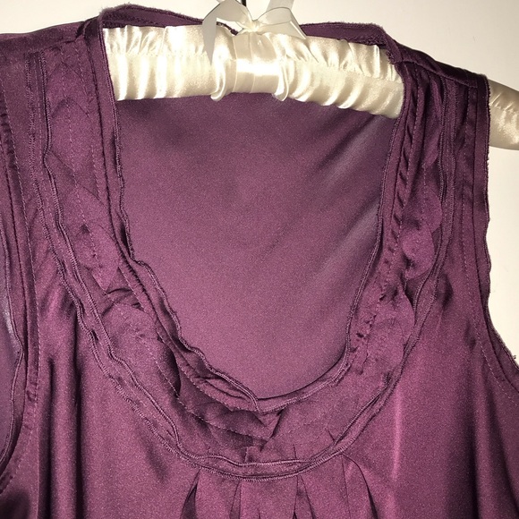 Ann Taylor Plum Sleeveless Tank Top - Picture 2 of 7